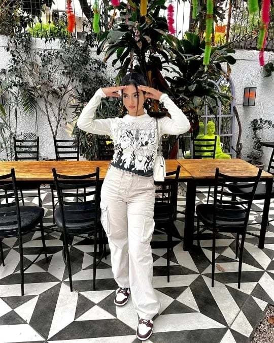 Margaret Robinson | Adjustable Women’s Cargo Pants