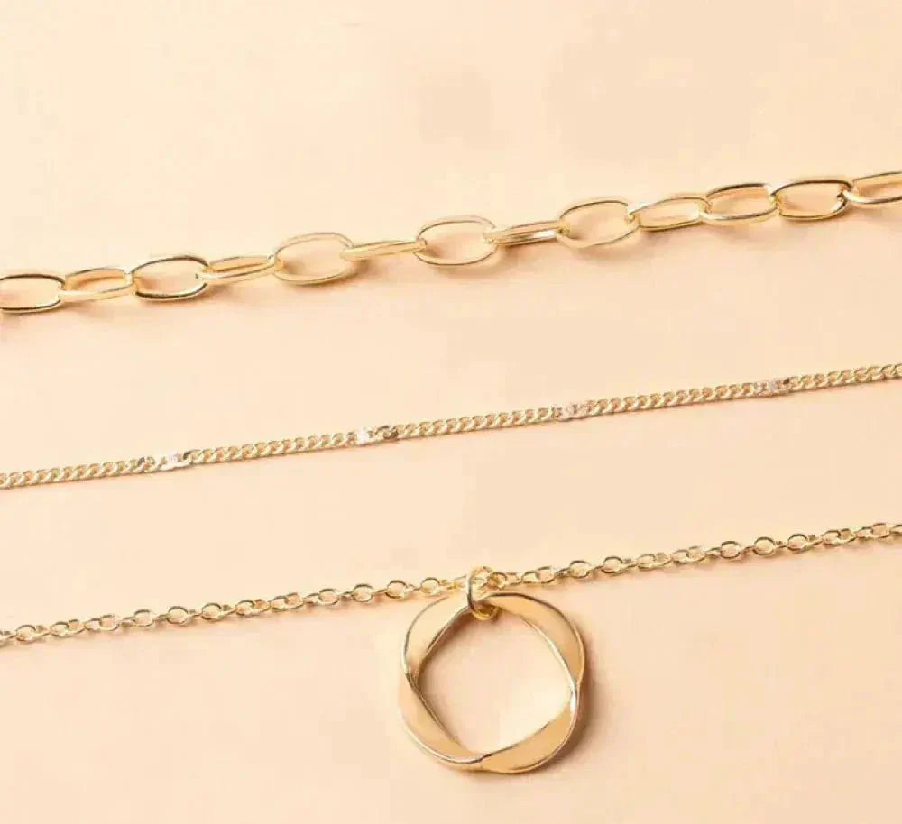 Margaret Robinson | Vintage Gold Layered Chain And Pendant Necklace