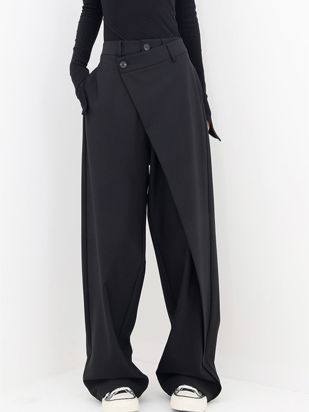 Margaret Robinson | Modern Baggy Pants