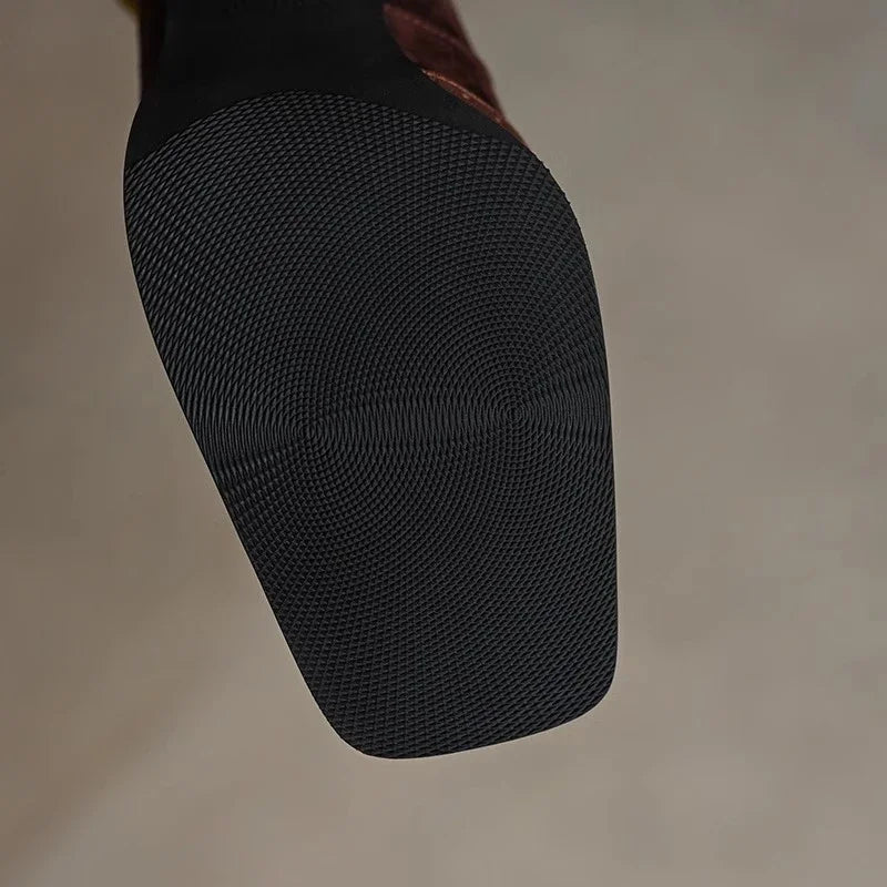 Margaret Robinson | Classic Pumps